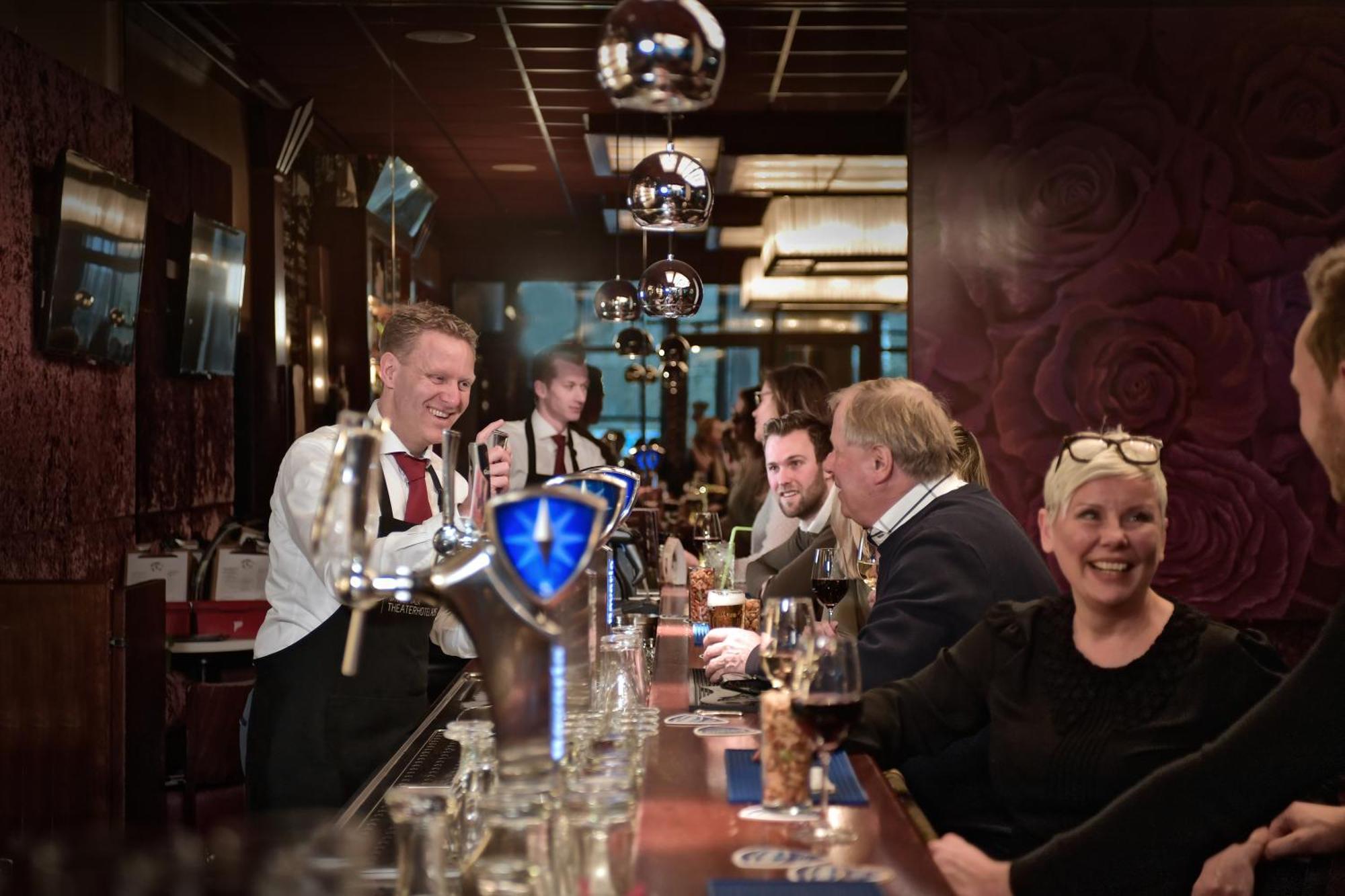 Van Der Valk Theaterhotel Almelo Luaran gambar